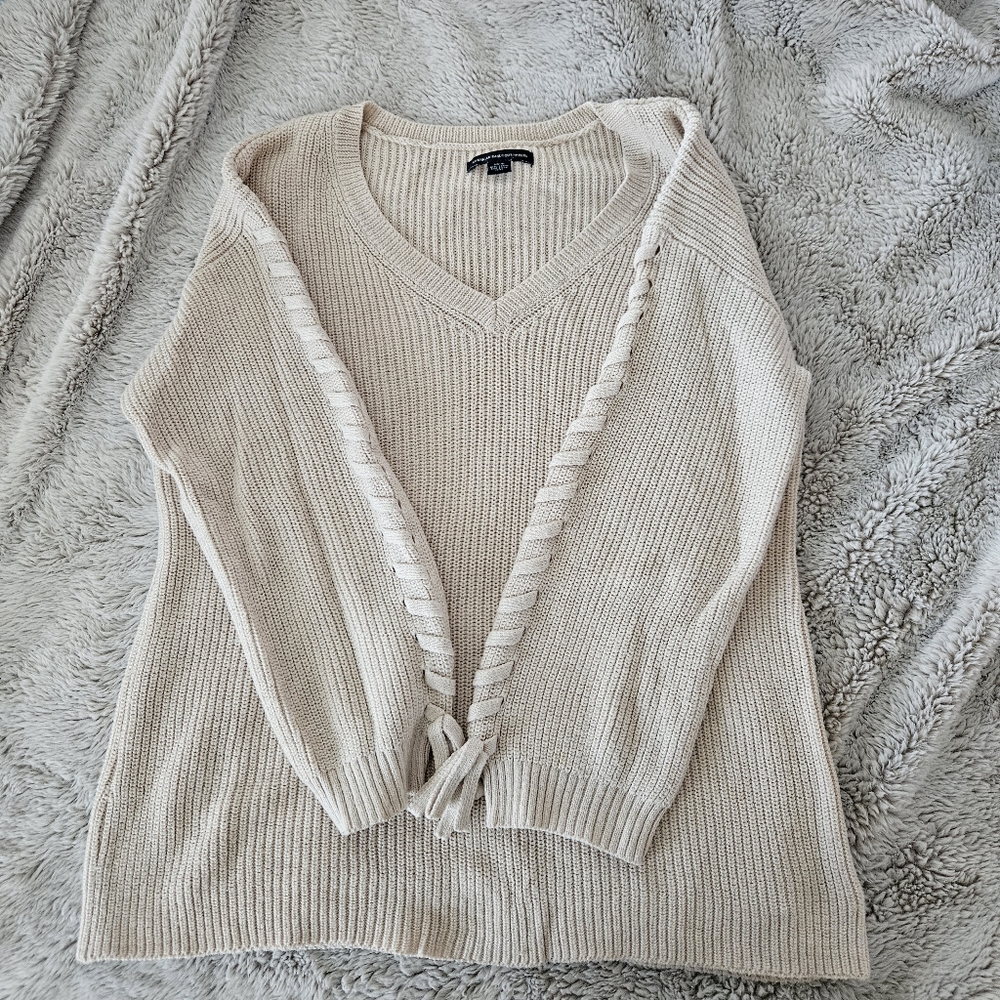 American Eagle Outfitters sweater